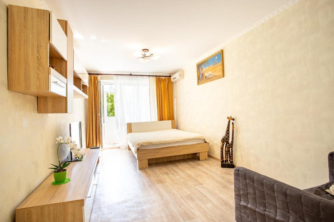 نيكولايف Apartment On Central Avenue-3 Slobodskaya المظهر الخارجي الصورة